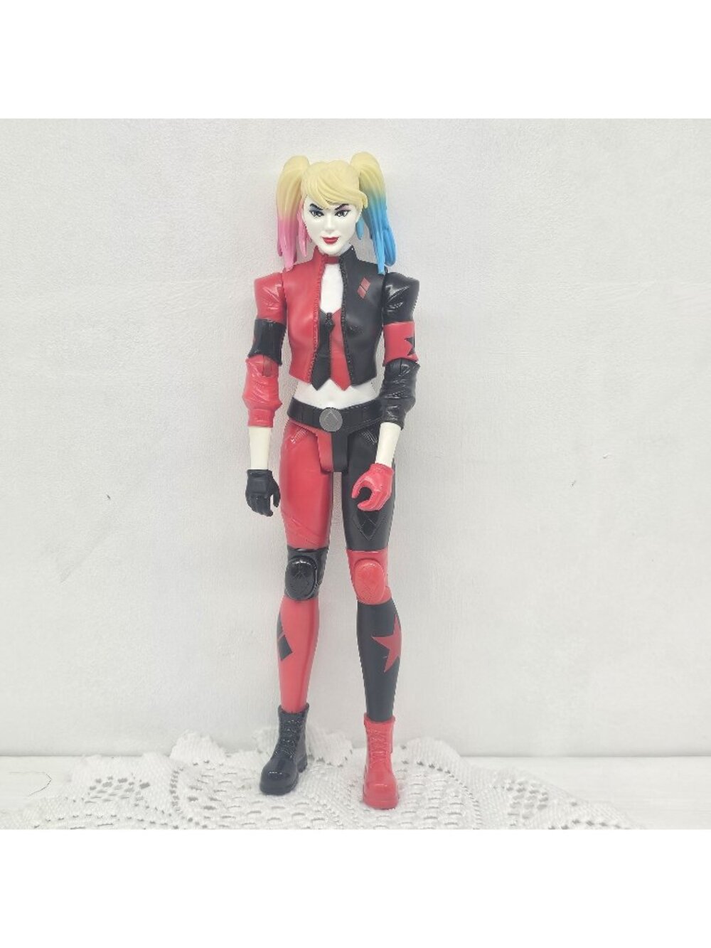 Harley Quinn 12 Inch DC Comics Spin Master Action Figure Red Black Suit Batman